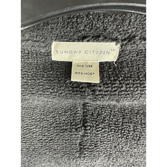 Sunday Citizen Pocket Poncho Wrap OSFM Charcoal Gray Chenille Loungewear Cozy - Picture 5 of 10